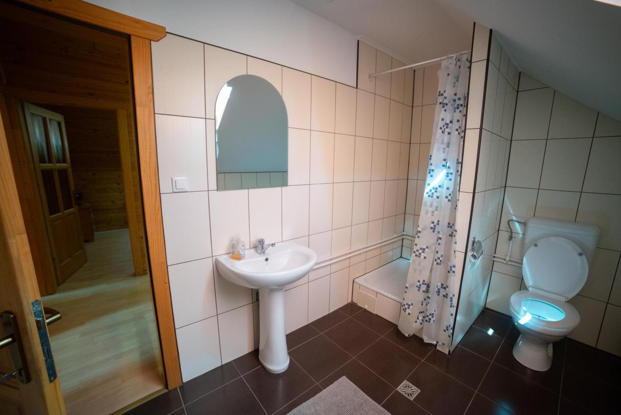 Vivien Vendeghaz Villa Borzont Exterior foto